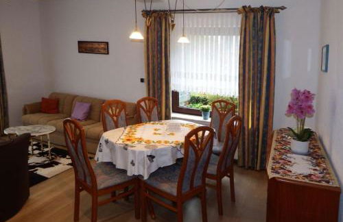 nette Ferienwohnung mit eigenem Eingang und Sonnenterrasse - Foto 7