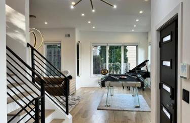 Modern Lakeview Home with Private Dock Sleeps 5 - Foto 11