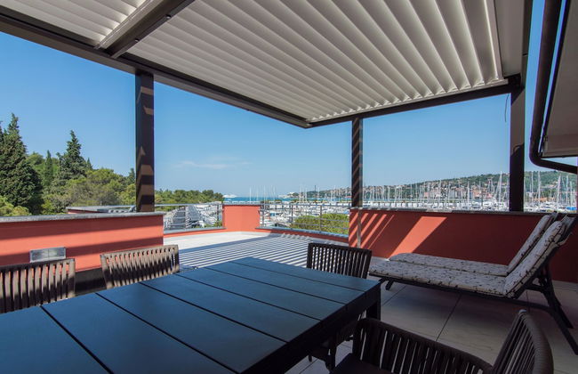 Marina Seaview Penthouse Burin - Photo 17