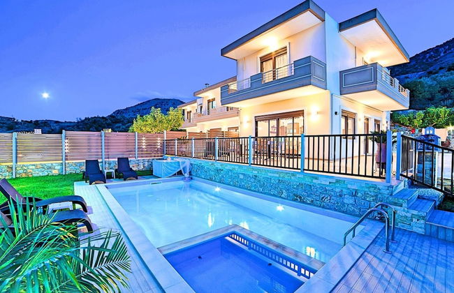 2 Villas Next to Each Other with Pool & Sea View - Foto 24