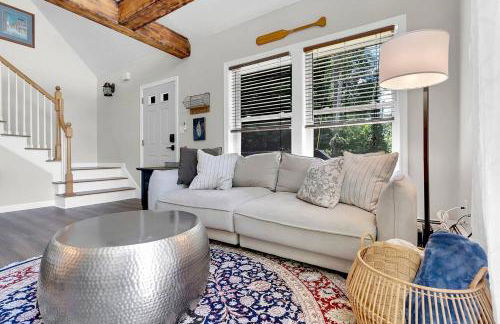 Waterfront Access with Kayaks Private Deck and a Firepit - Photo 16