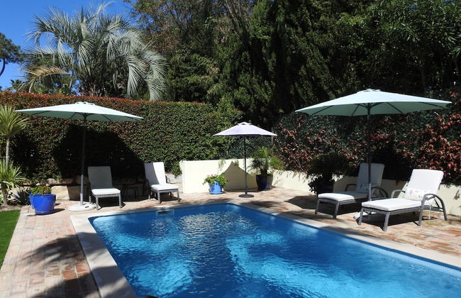 Beautiful 2-bed Villa in Quinta do Lago With Pool - Foto 15