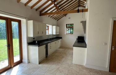 character filled barn renovation - Foto 20