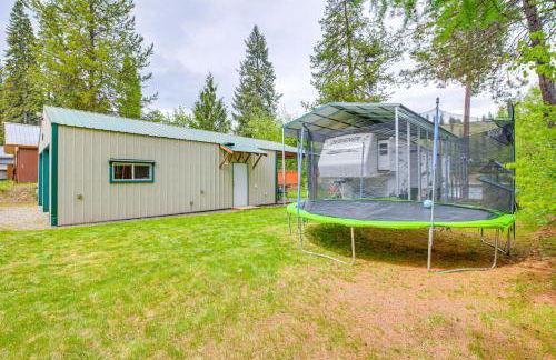 Family Fun on Ruby Creek Cusick Hideaway with Dock - Foto 28