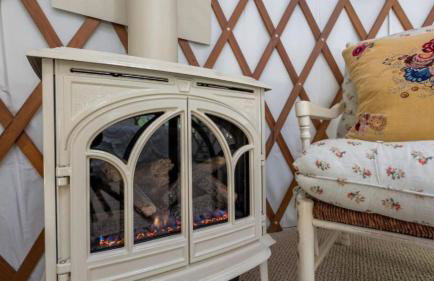 Cozy Romantic Yurt Rental in Woodlands near California Beach Town of Cayucos - Foto 34