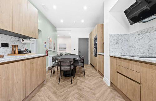 Sleeps 14 The Old Trafford Family Zen by Genesis Living - Foto 71