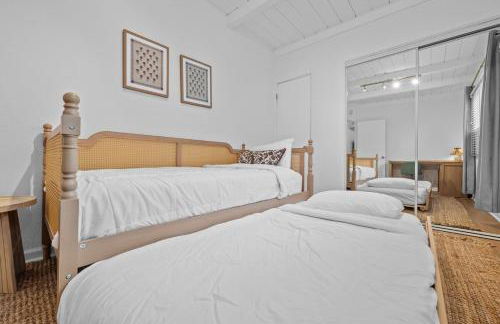 Modern Eclectic 2BR Near Petco, Balboa Park & Zoo - Foto 3