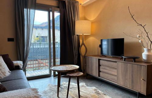 Balcone panoramico, comfort moderno, quiete alpina - Foto 12