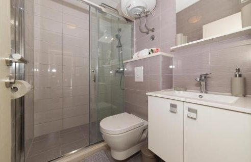 Awesome Home In Radosic - Foto 34