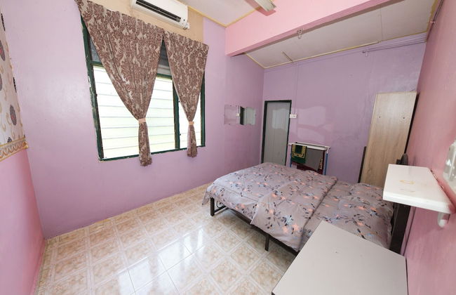 OYO 90990 Sri Tempurung Homestay - Foto 11