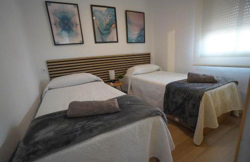 Apartasuites Royal Zahara, Máximo confort con vistas al mar - Photo 72