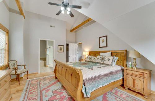 Serene Cabin with Deck and Fire Pit in Blue Ridge Mtns - Foto 16