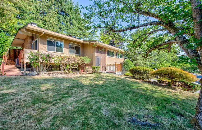 Stylish & Spacious Retreat in Downtown Bellevue - Foto 32