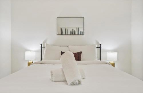 Trendy Remodeled Home by SoCo w Nice Outdoor Space - Foto 29