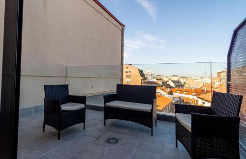 Edificio Santiago by Plaza Mayor Apartamentos - Photo 12