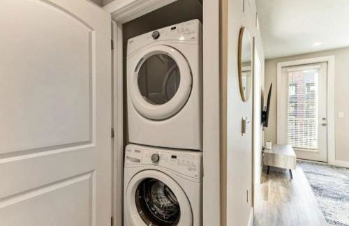 1min Delta - Salt Palace - King Bed - Gym - Parking - Foto 3