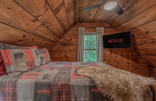 Smokies Cabin with Hot Tub and Arcade Games - Photo 23