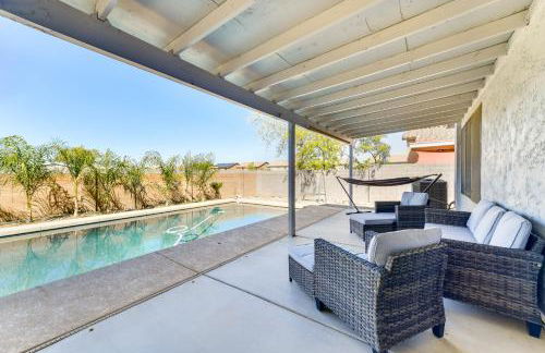 Group Getaway with Pool and Patio in San Tan Valley! - Foto 20