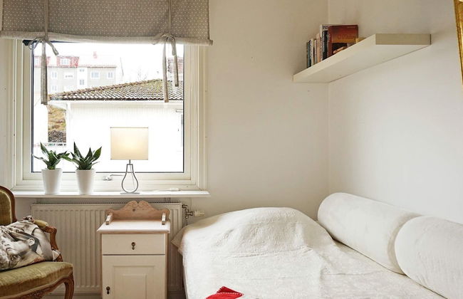 Villa in Town Near Sea and Beach - Foto 2