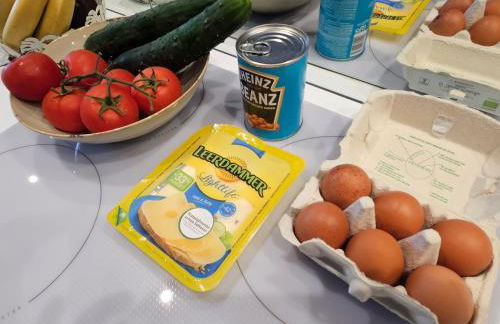 Exclusive top floor 2-bedroom flat - Photo 53