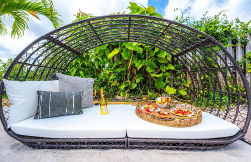 Waterfront Villa with Beach, Pool, Cinema, Game Room and Tiki - Foto 29