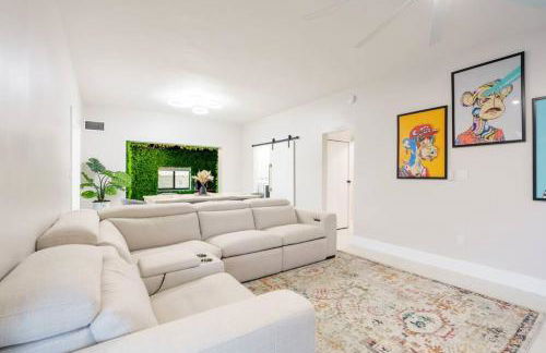 New Miami & Calle Ocho Home with Arcade! - Foto 26