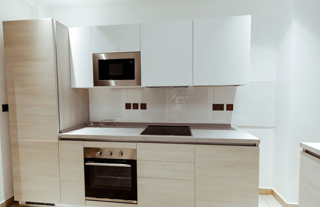 Veronique Heights - Photo 26