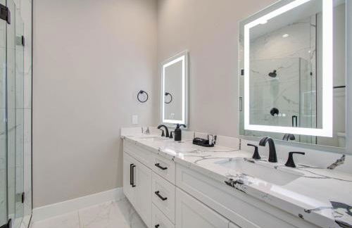 The Orange HTX by NRG Med Cent - Photo 7