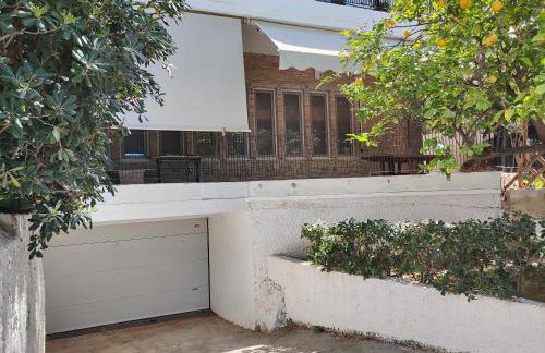THALIA, luxury 3Br Home with Ensuite Bathrooms, just 3 minutes walk from the beach located in the prestigious Athenian Riviera - Foto 36