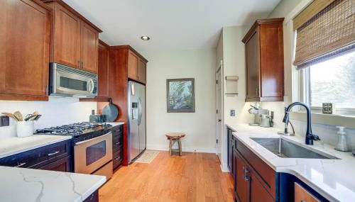 Lake Livin Lodge Cashiers Retreat with Mtn Views - Foto 2