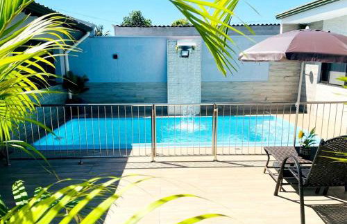 Casa com grade na piscina,ideal para familia com crianças - Foto 3