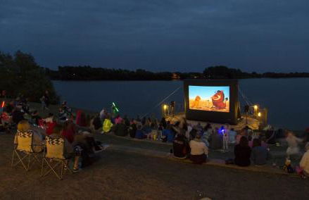 Muscovy Lodge with Hot Tub at Tattershall Lakes Country Park - Foto 34