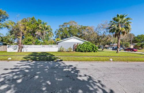 Gorgeous Heated Pool House Near Gulf Beaches! - Foto 41