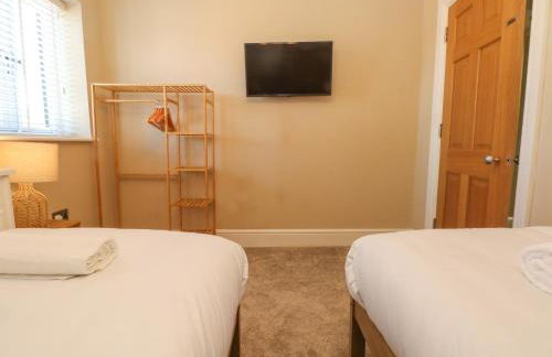 Meadow Manor And Spa - Photo 60