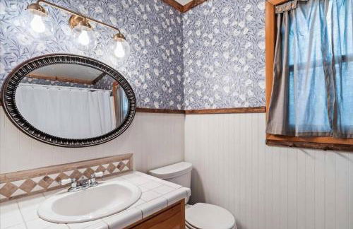 Spacious Lakeview Mountain Cabin - Foto 15