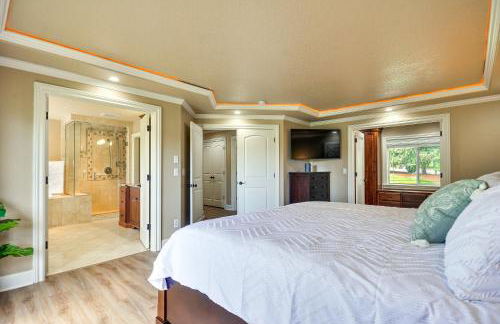 Portland Area Group Getaway Hot Tub and Views! - Foto 18