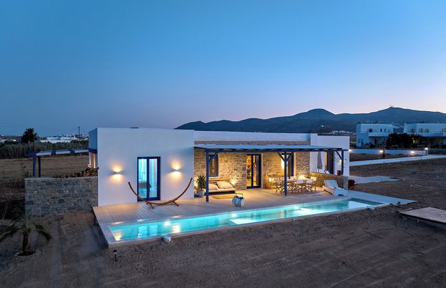 Blue and Green in Luxury - Photo 1