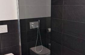 Brighter Days - Two-room apartment with lake view and pool - Photo 5