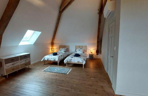 Gîte d'exception avec piscine chauffée pour 12 personnes - Cantal - Photo 9