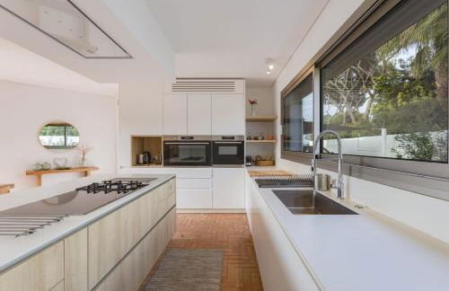 SUNSET VILLA - Luxury villa with superb pool and great views - Foto 22