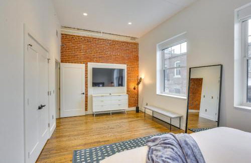 Downtown Omaha Getaway with Deck and Gas Grill! - Foto 20