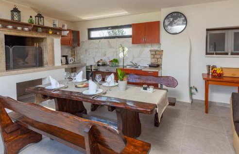 Awesome Home In Nedescina With Wifi - Foto 28