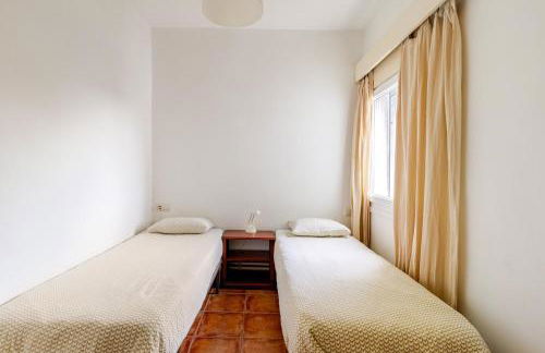 Casa con Jardín Enorme y Vistas Espectaculares Cerca de Pechon - Foto 23