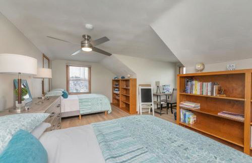 Waterfront Sodus Gem, Dock Game Loft Bay View - Foto 18