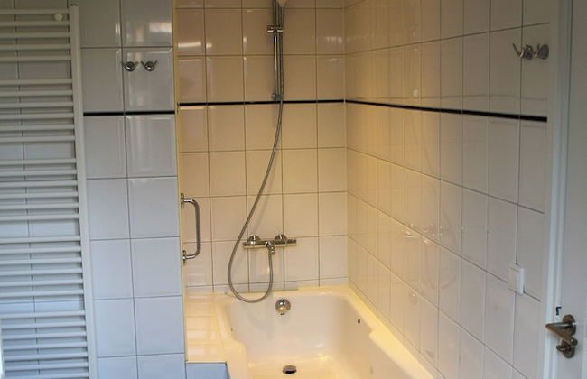 Dike House in Schoondijke Near Beaches - Foto 11