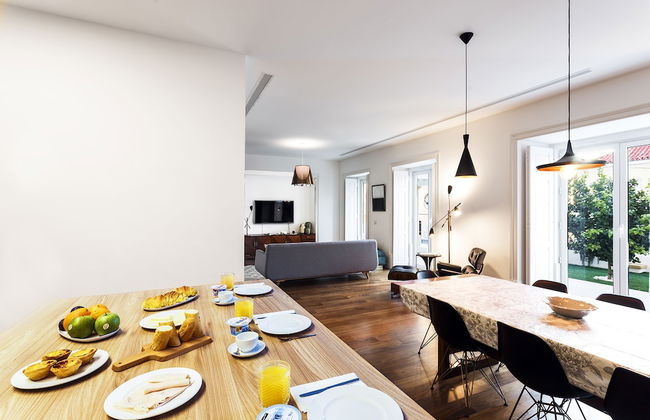 Chalet Estoril Luxury Apartments - Photo 31