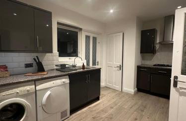 Modern 3 BR Bham HS2 Netflix Free Parking WIFI - Foto 29