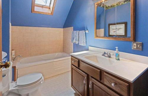 Cozy 3-Bedroom Retreat in Manistee - Foto 22