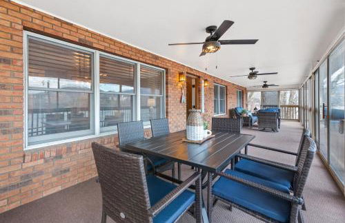 Upper Lakeshore Living - Foto 26