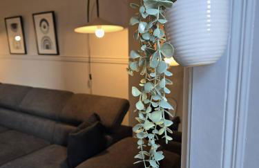 Luxury central apartment w/ 3 beds + 24hr check-in - Photo 17